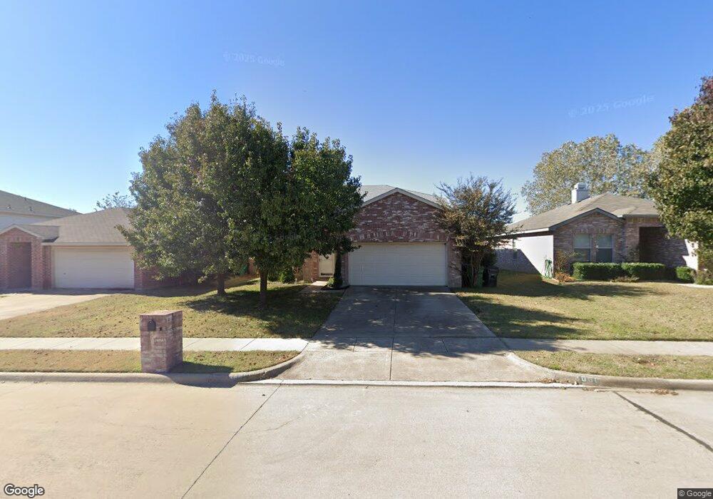 8000 Canoe Ridge Ln, Denton, TX 76210 - photo 1