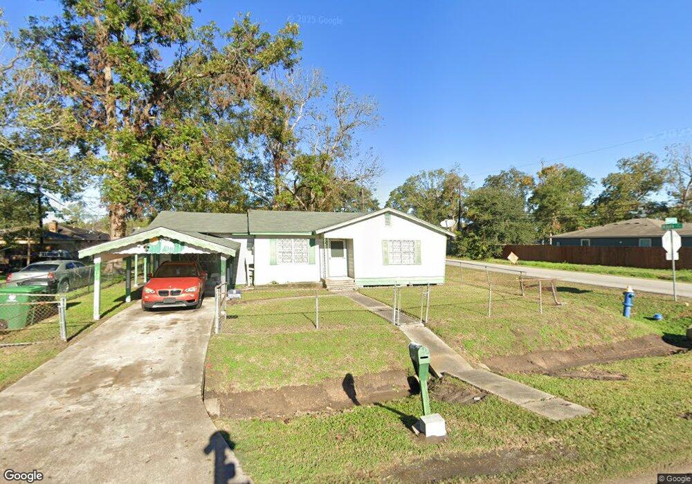 968 Ringold St, Houston, TX 77088 - photo 1
