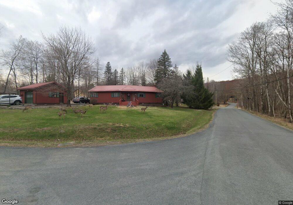 685 Quaking Aspen Ln, Lake Ariel, PA 18436 - photo 1