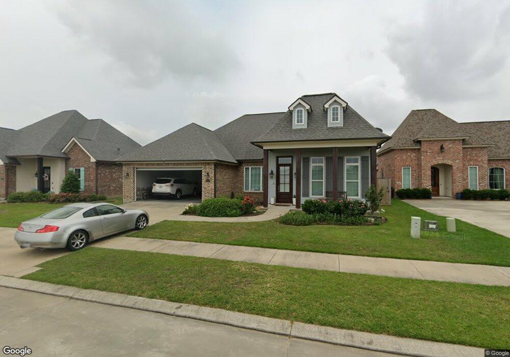 2527 S Point Dr, Lake Charles, LA 70605 - photo 1