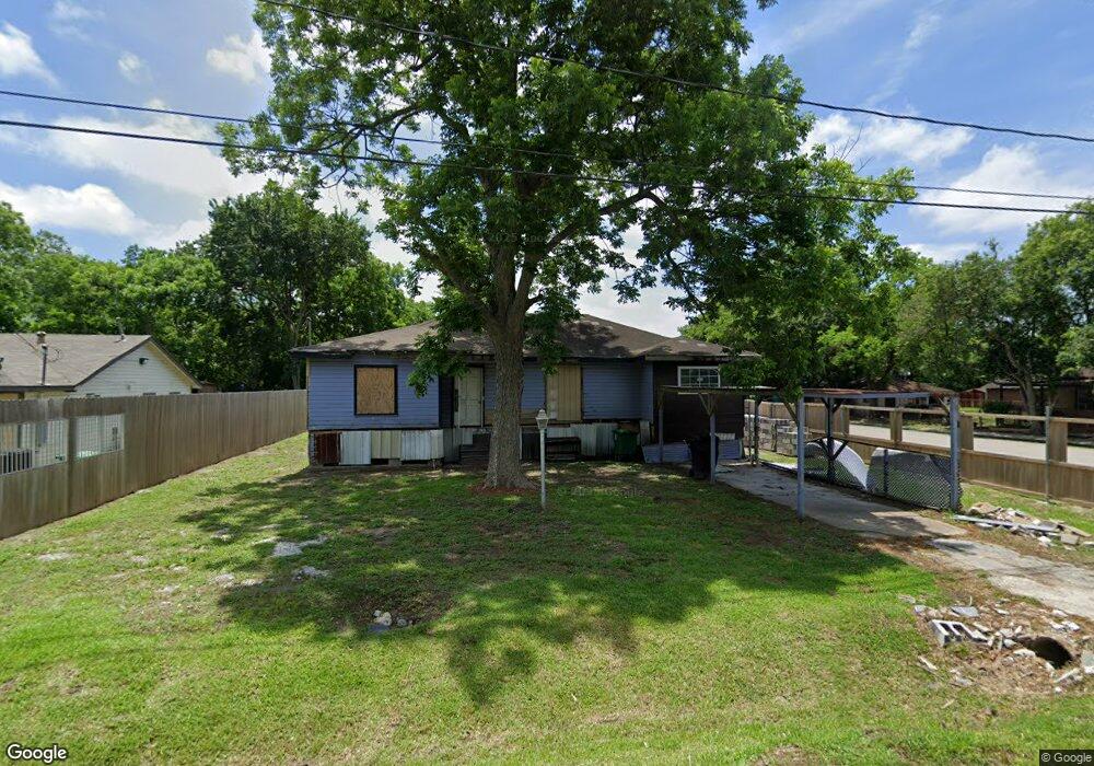 7302 Philibert Ln, Houston, TX 77028 - photo 1
