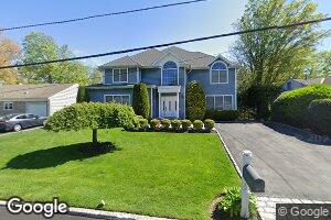 15 Morrison Dr, New Rochelle, NY 10804