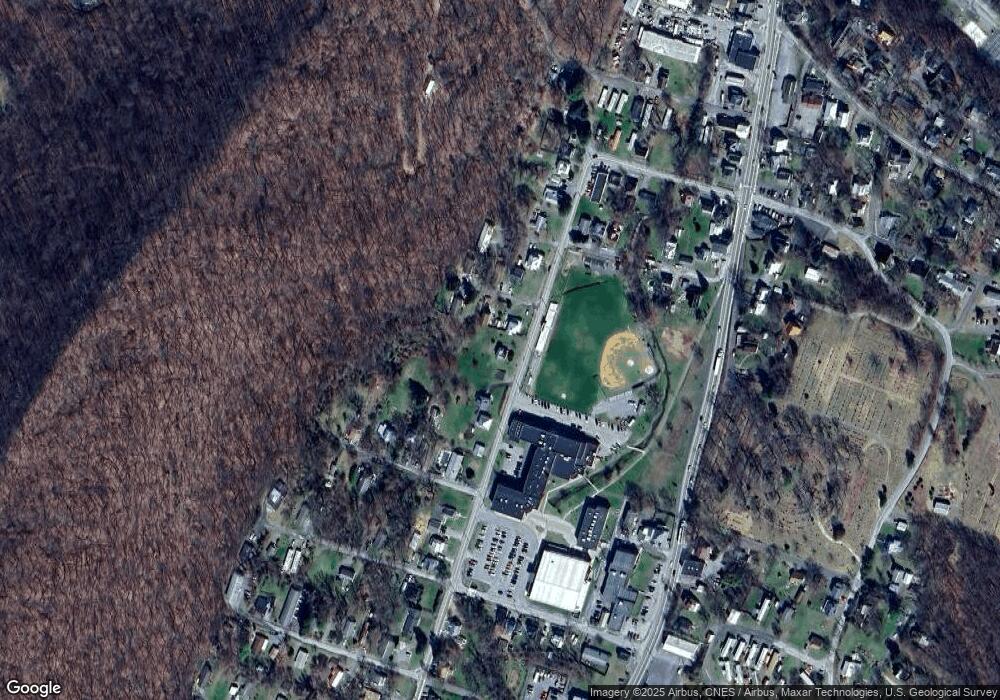 116 Concord Ave, Berkeley Springs, WV 25411 - photo 1