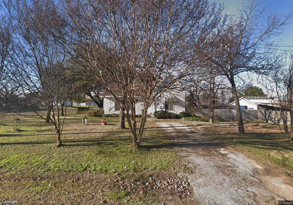 802 E Crockett St, Ennis, TX 75119 - photo 1