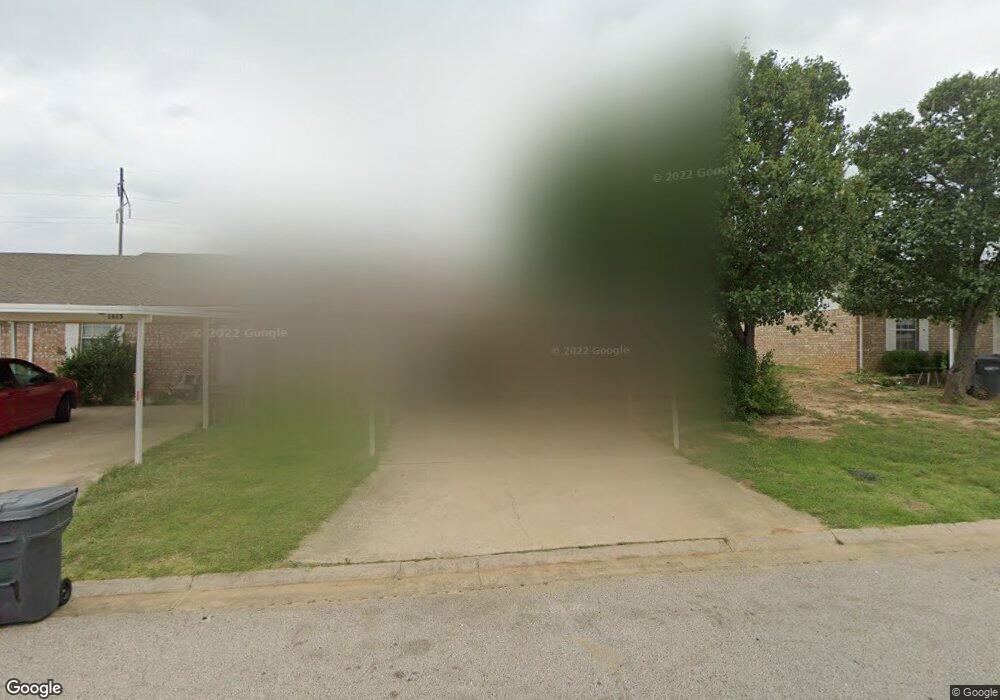 1613 Rustic Dr, Ardmore, OK 73401 - photo 1