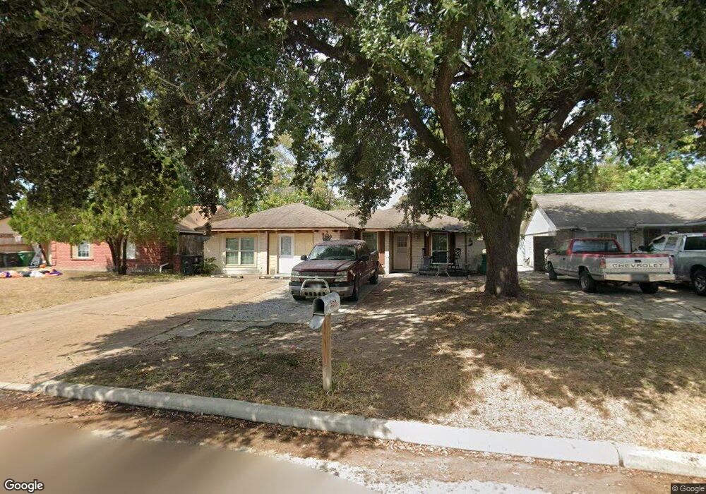 6434 Tall Willow Dr, Houston, TX 77088 - photo 1