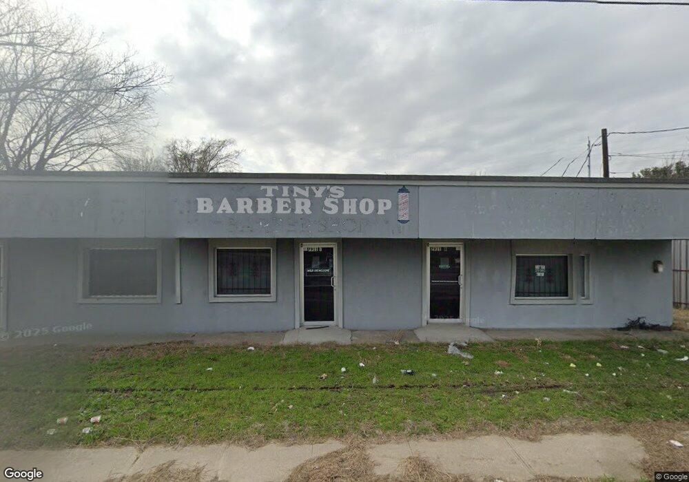 7915 W Montgomery Rd, Houston, TX 77088 - photo 1