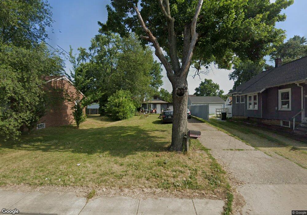 2105 25th St NE, Canton, OH 44705 - photo 1