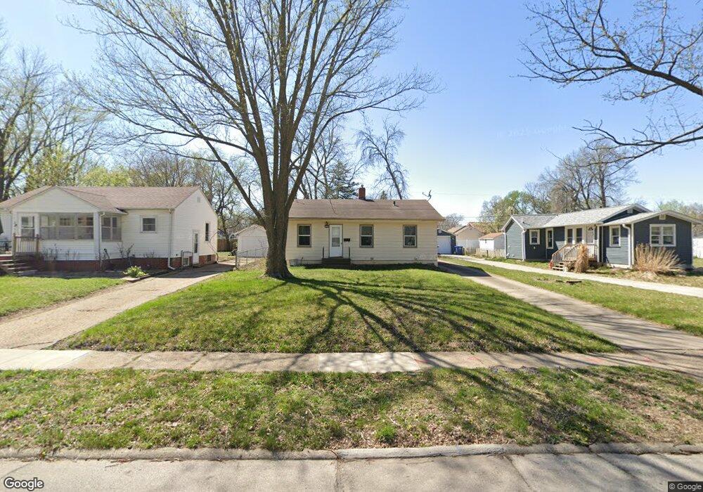 2402 36th St, Des Moines, IA 50310 - photo 1