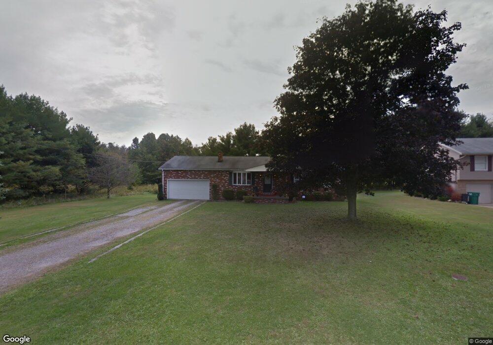 1308 Shontz Dr, Wellsville, OH 43968 - photo 1