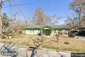 13 S Johnson St, Lumber City, GA 31549