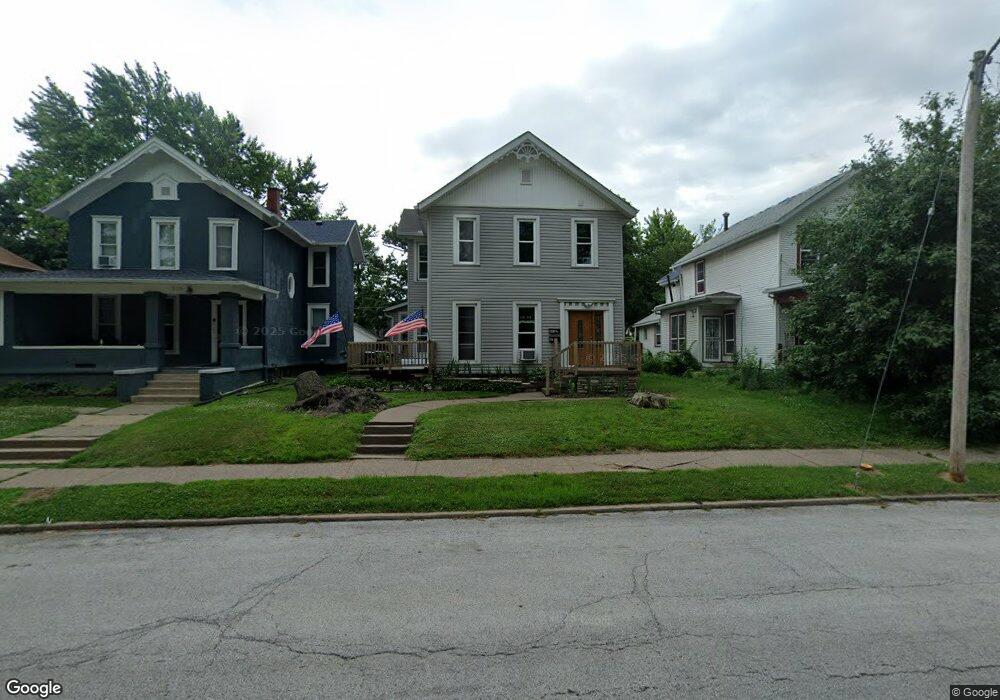 621 E 15th St, Davenport, IA 52803 - photo 1