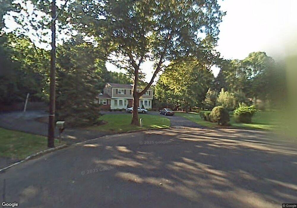 17 Round Hill Rd, Scotch Plains, NJ 07076 - photo 1