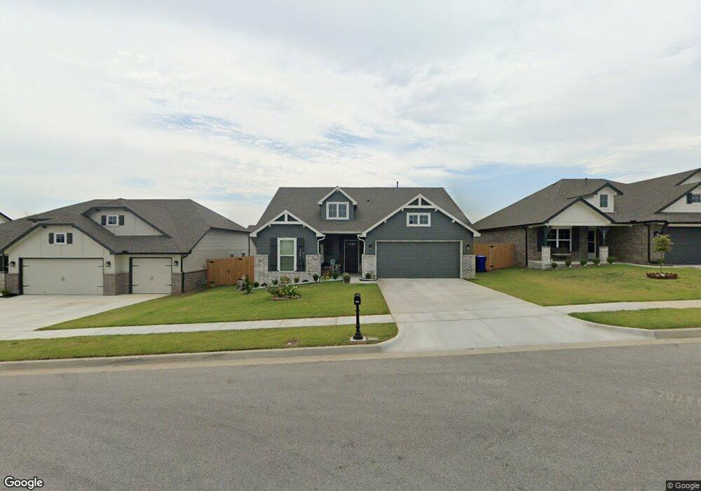 3203 W Albuquerque Place, Broken Arrow, OK 74011 - photo 1