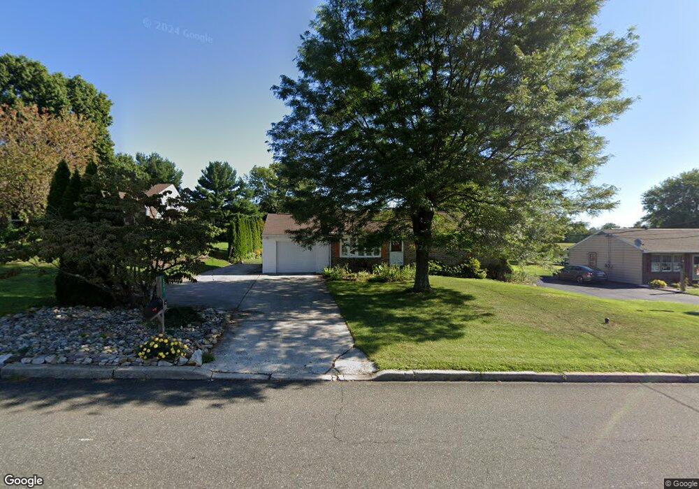 343 Mill St, Boyertown, PA 19512 - photo 1