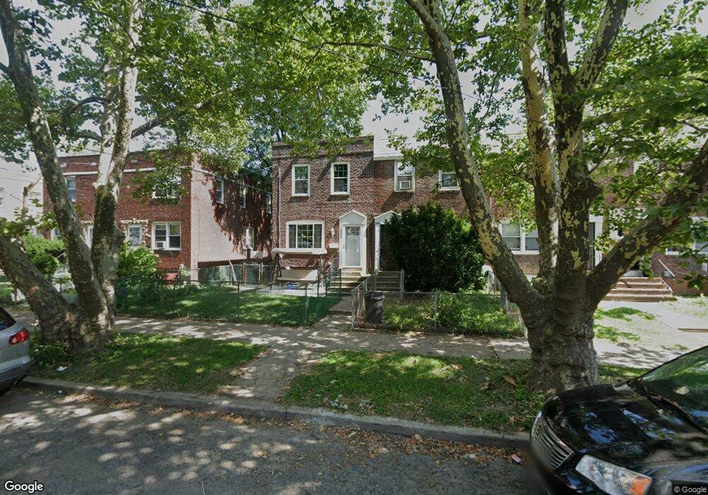 1046 Collings Rd, Camden, NJ 08104 - photo 1