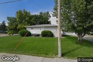 224 W B St, Valentine, NE 69201