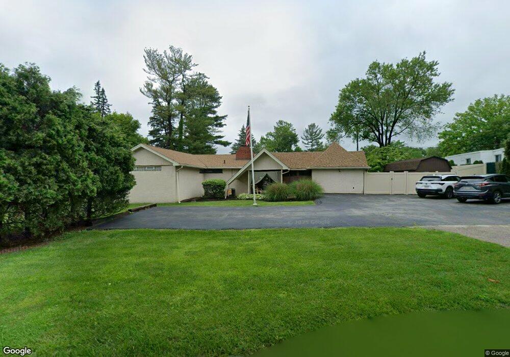 424 Flourtown Rd, Lafayette Hill, PA 19444 - photo 1