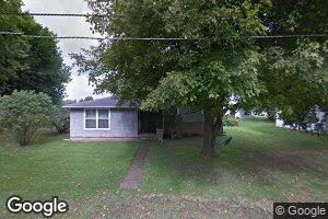 108 W North St, Mooreland, IN 47360