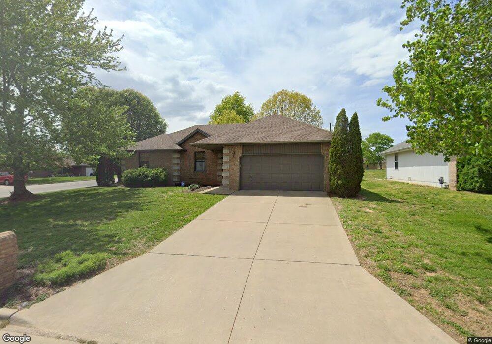 711 S Pinewood Ln, Nixa, MO 65714 - photo 1