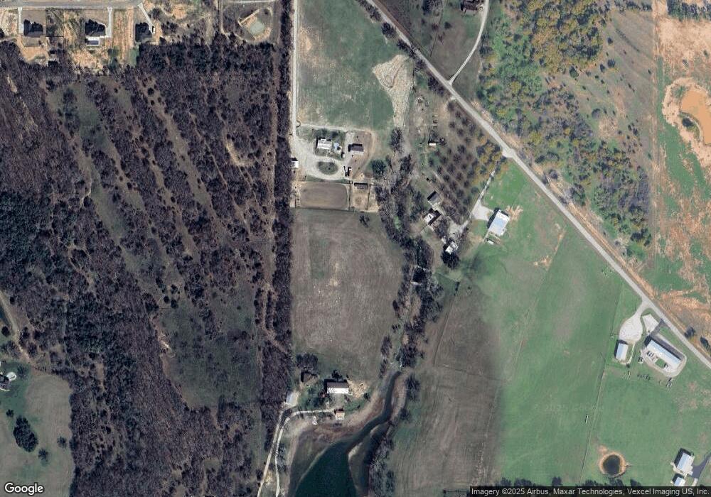 2802 Mineral Wells Hwy, Weatherford, TX 76088 - photo 1