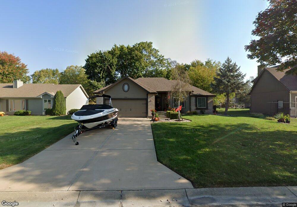 324 SW Seaside Sparrow St, Lees Summit, MO 64082 - photo 1