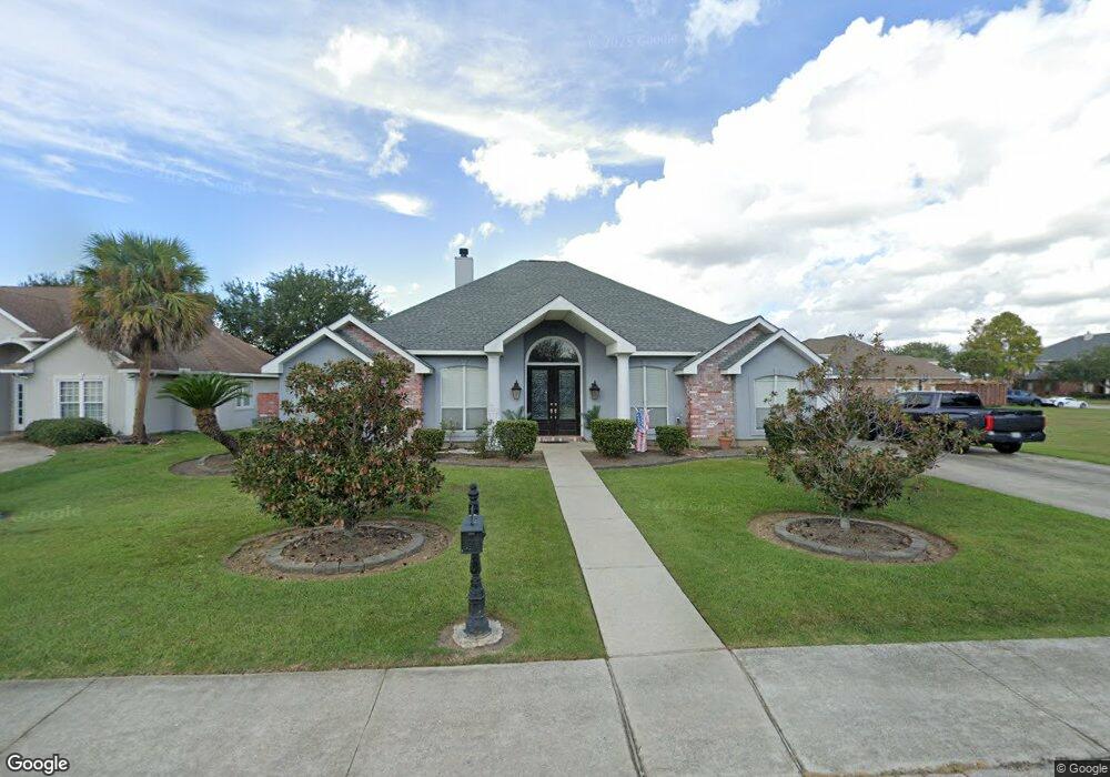 1208 Clipper Dr, Slidell, LA 70458 - photo 1