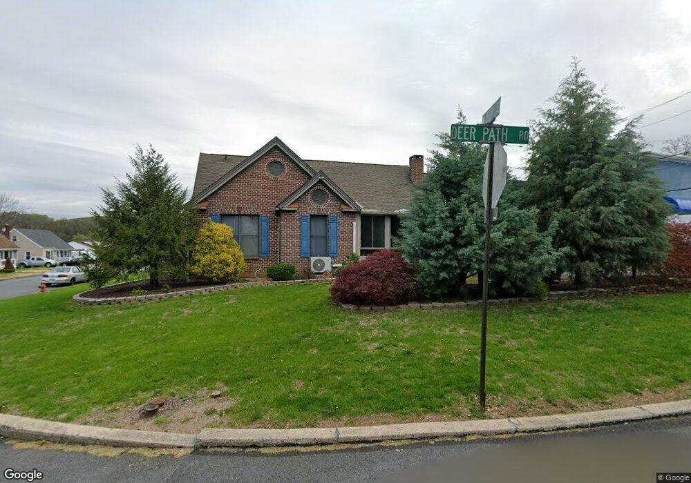 1800 Deer Path Rd, Reading, PA 19604 - photo 1