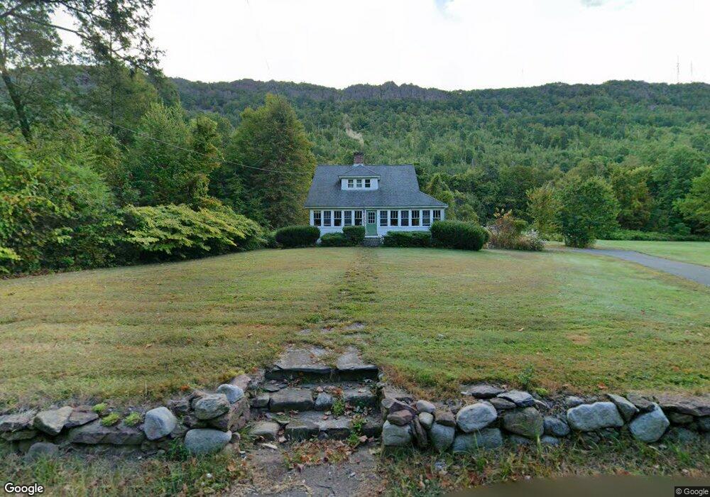 15 Hendrick St, Easthampton, MA 01027 - photo 1