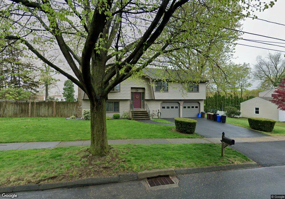 45 Sheffield Dr, Stratford, CT 06614 - photo 1