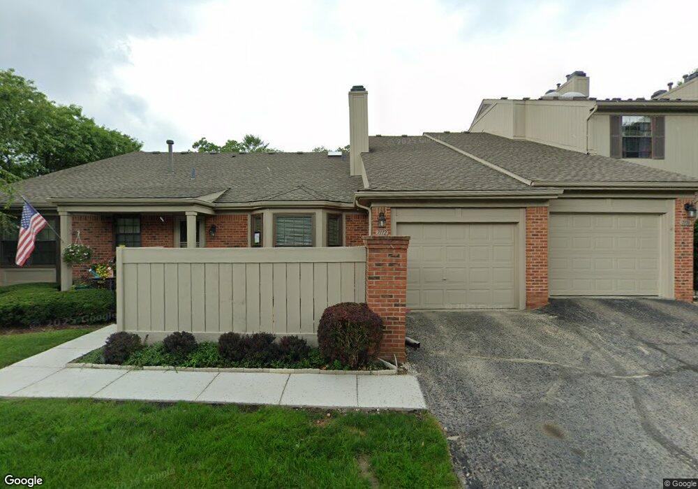 7112 Green Farm Rd, West Bloomfield, MI 48322 - photo 1