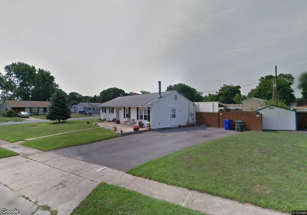 717 Donald Dr, Newark, DE 19713 - photo 1