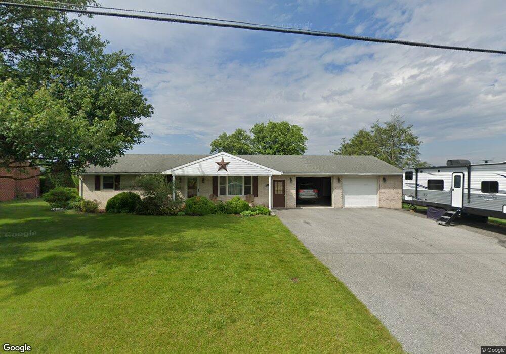 6755 Town Dr, Saint Thomas, PA 17252 - photo 1