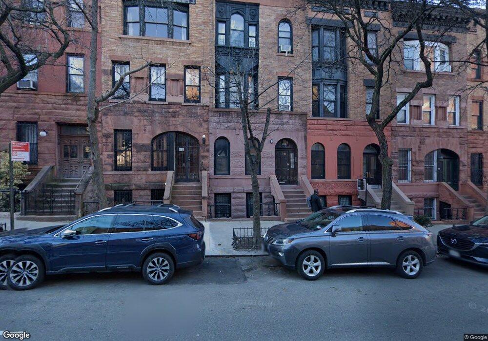 105 Manhattan Ave unit TOWNHOUSE, New York, NY 10025 - photo 1