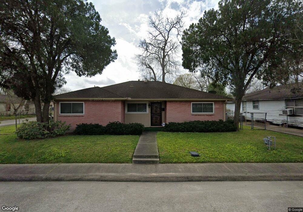 4416 Gregory St, Houston, TX 77026 - photo 1