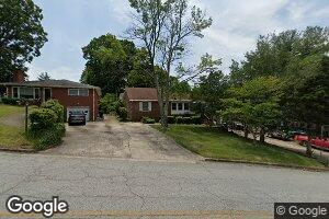 627 Quaker Ln, High Point, NC 27262