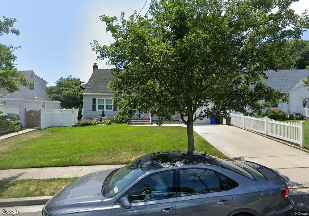 2682 Fox Rd, Baldwin, NY 11510 - photo 1