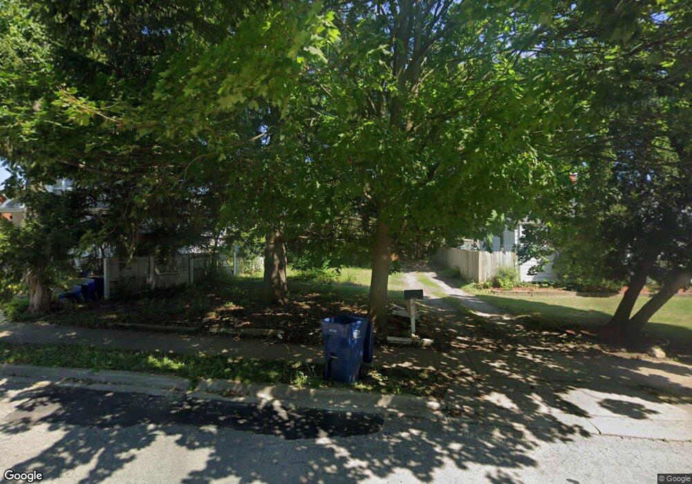 217 S Orchard Ave, Waukegan, IL 60085 - photo 1