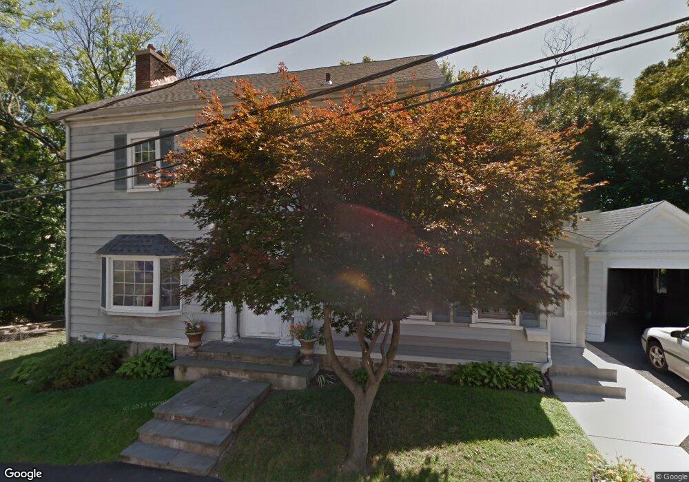 2 Gibson Ct, Norwalk, CT 06854 - photo 1