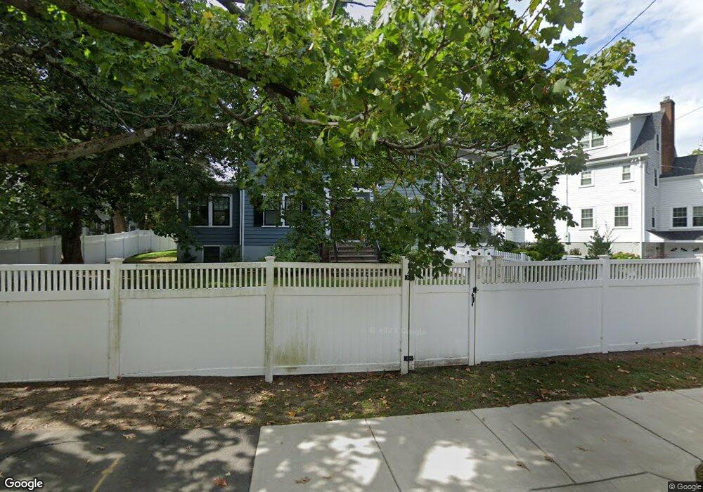 619 Chestnut St, Waban, MA 02468 - photo 1