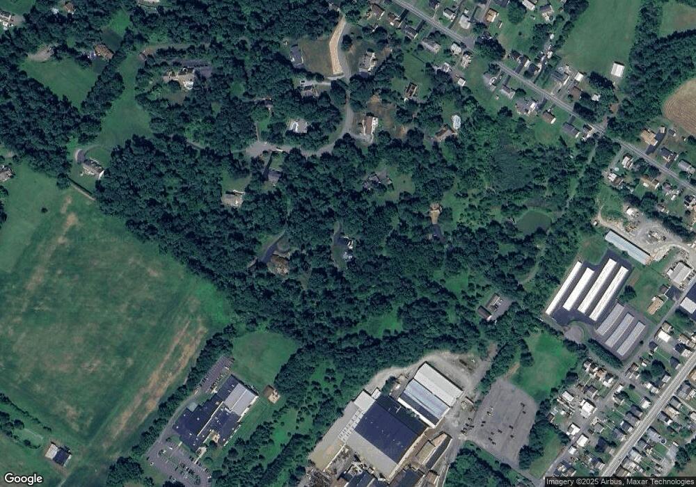 77 Fortress Dr, Boyertown, PA 19512 - photo 1