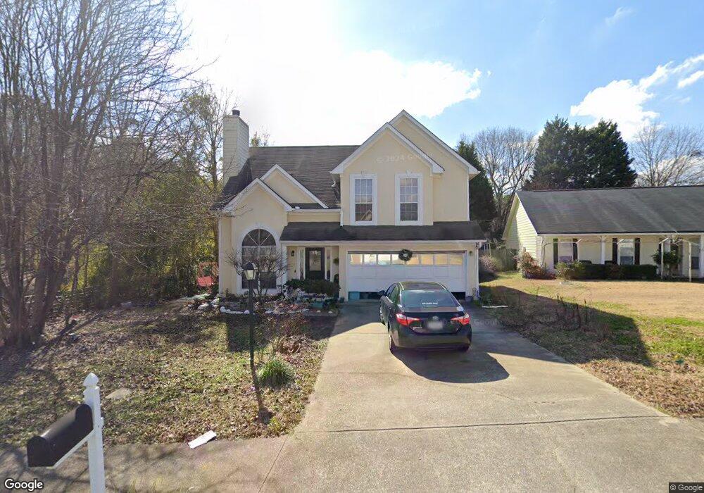 1975 Lake Ford Cir, Duluth, GA 30096 - photo 1