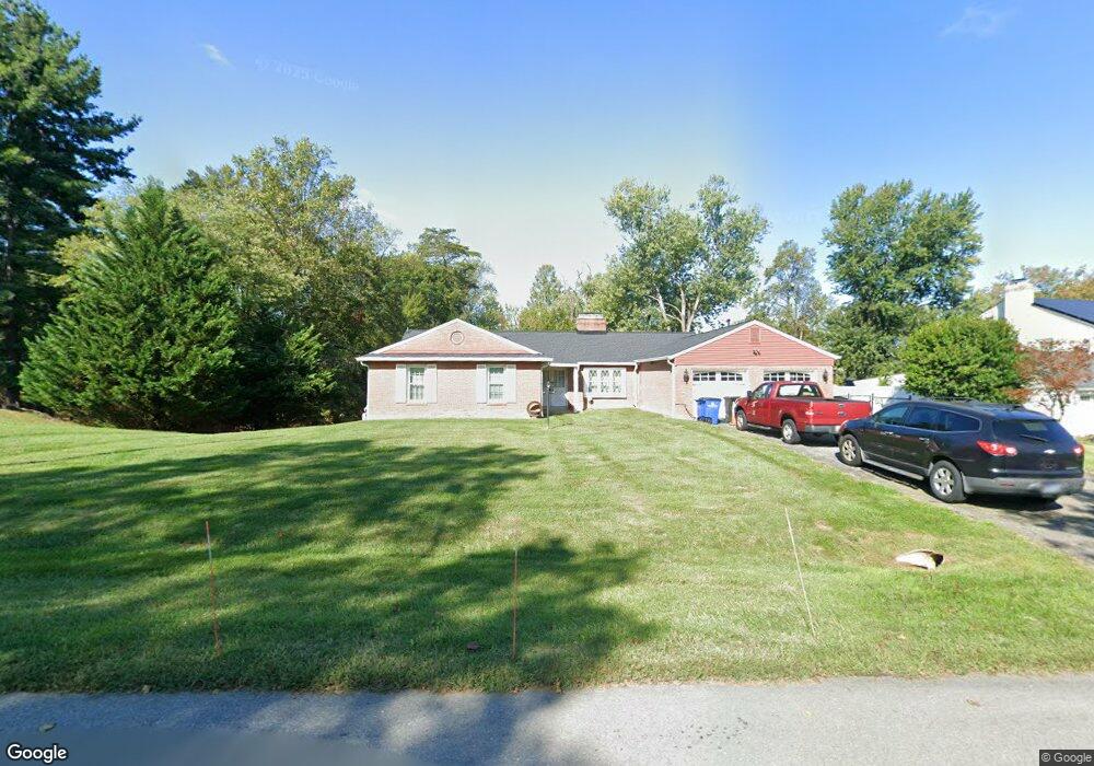 13816 N Gate Ln, Silver Spring, MD 20906 - photo 1