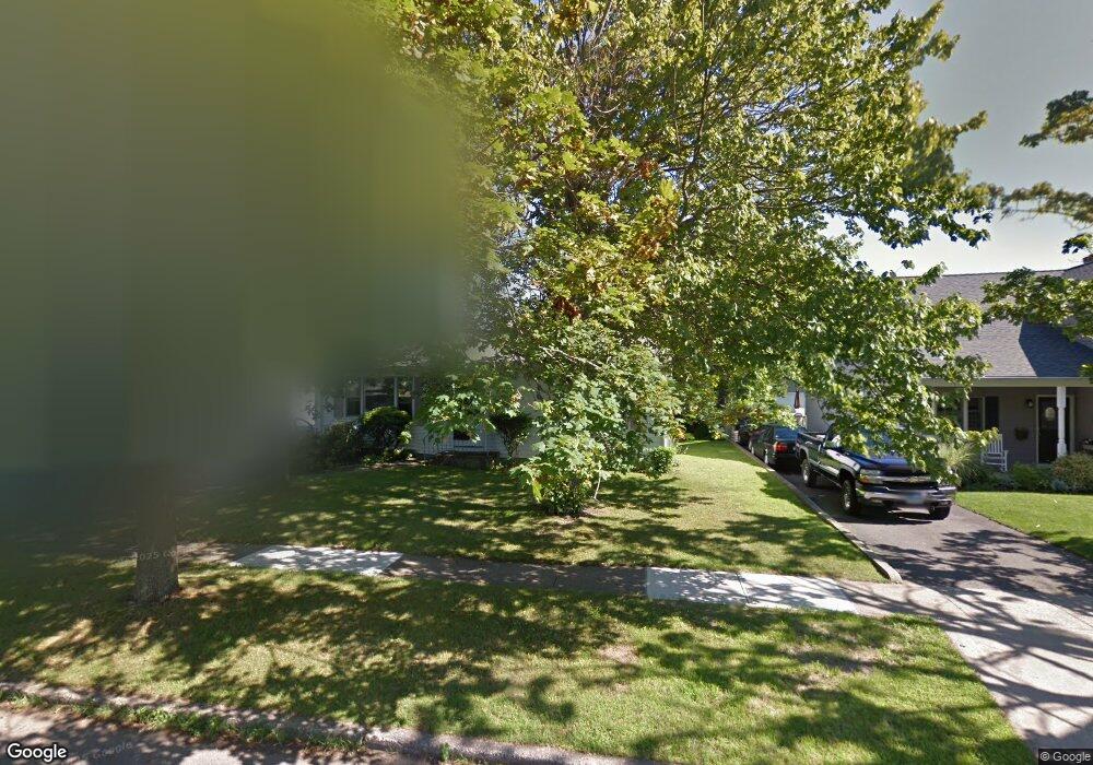 30 Maureen St, Stratford, CT 06615 - photo 1