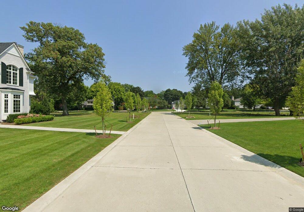 521 W Deeplands Ln, Grosse Pointe Shores, MI 48236 - photo 1