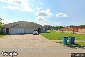 1103 S Clifton Ave, Springfield, MO 65802