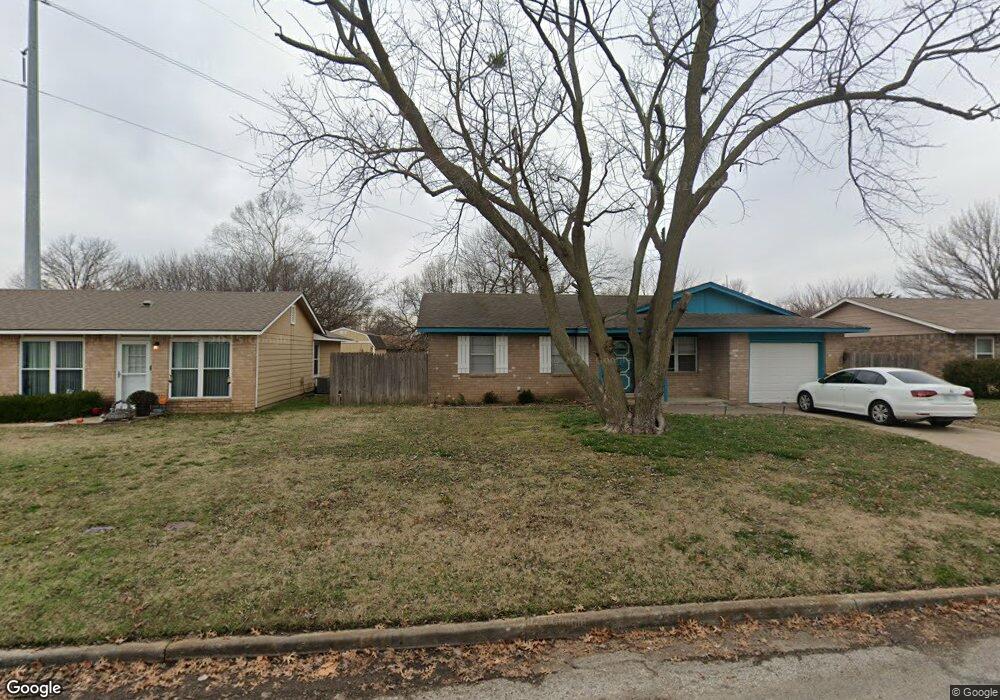 13806 S Hickory St, Glenpool, OK 74033 - photo 1