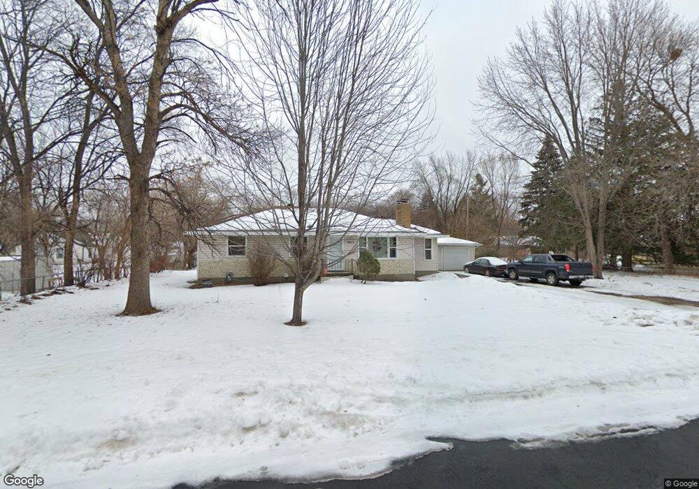 8615 Colfax Ave S, Bloomington, MN 55420 - photo 1