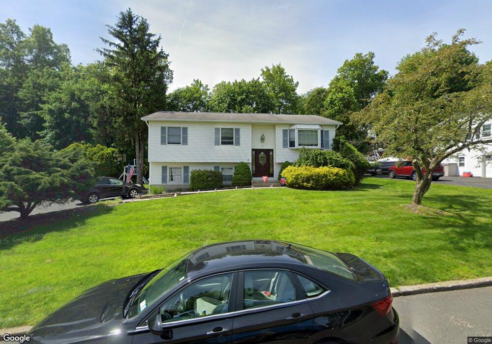 18 Spruce Dr, Stony Point, NY 10980 - photo 1