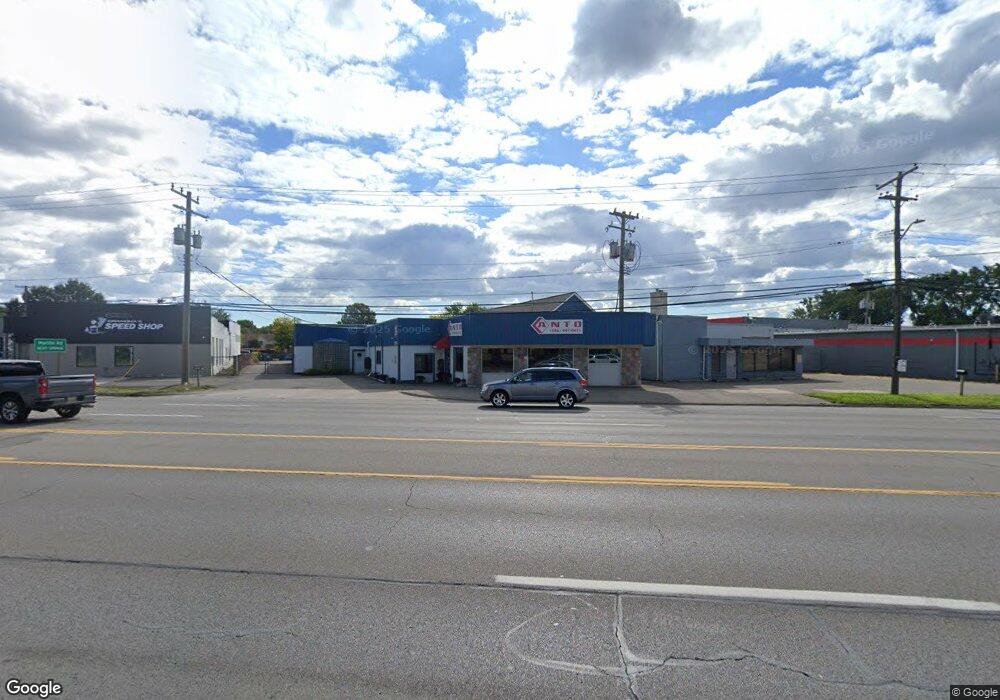 27940 Groesbeck Hwy, Roseville, MI 48066 - photo 1